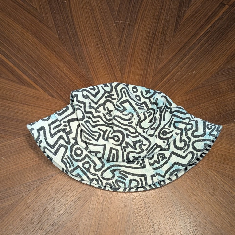 RSQ Keith Haring Bucket Hat Unisex White Black Excellent Pop Art Streetwear